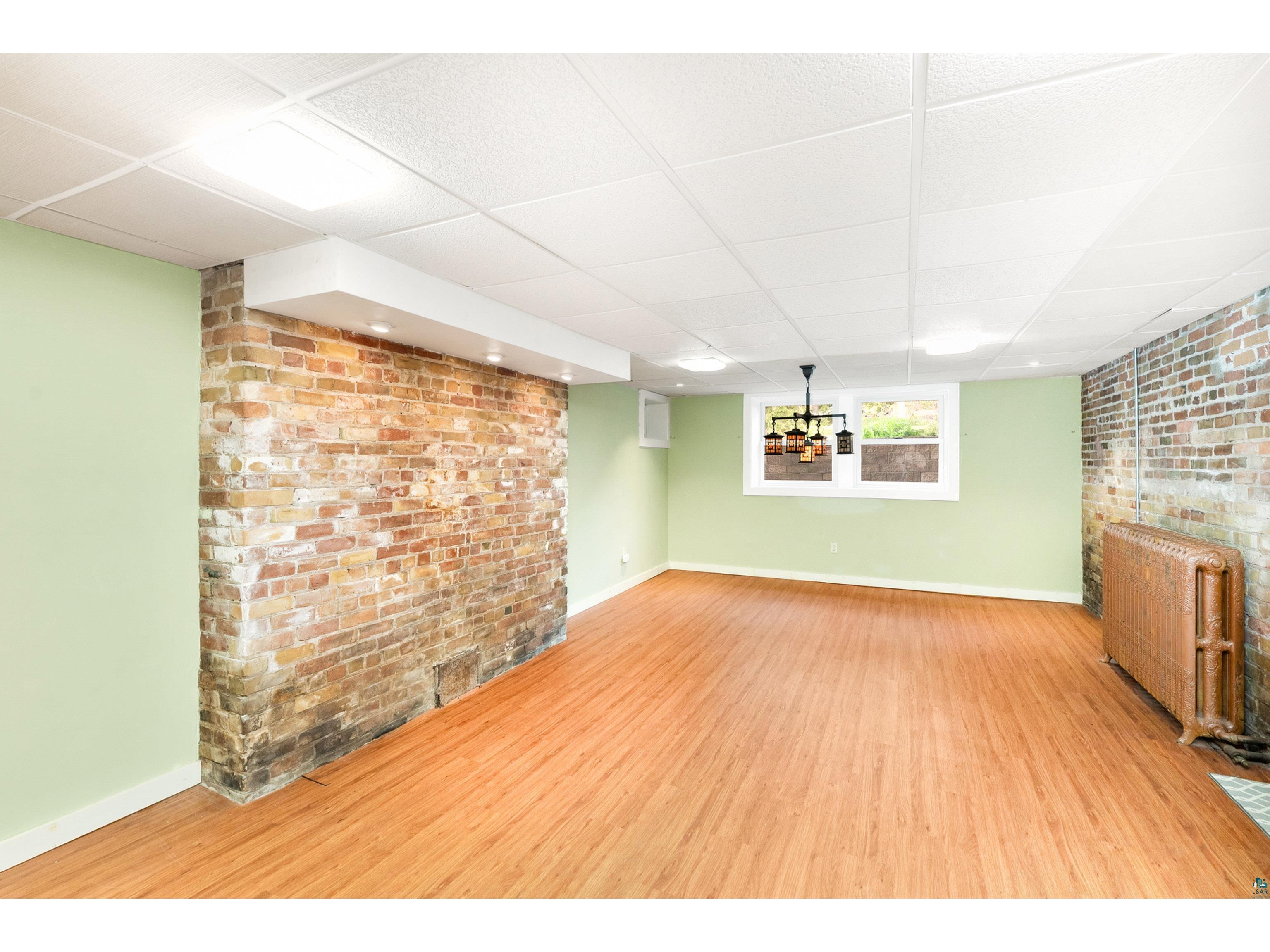 2221 E 4th St Duluth MN 55812 6125693 image72