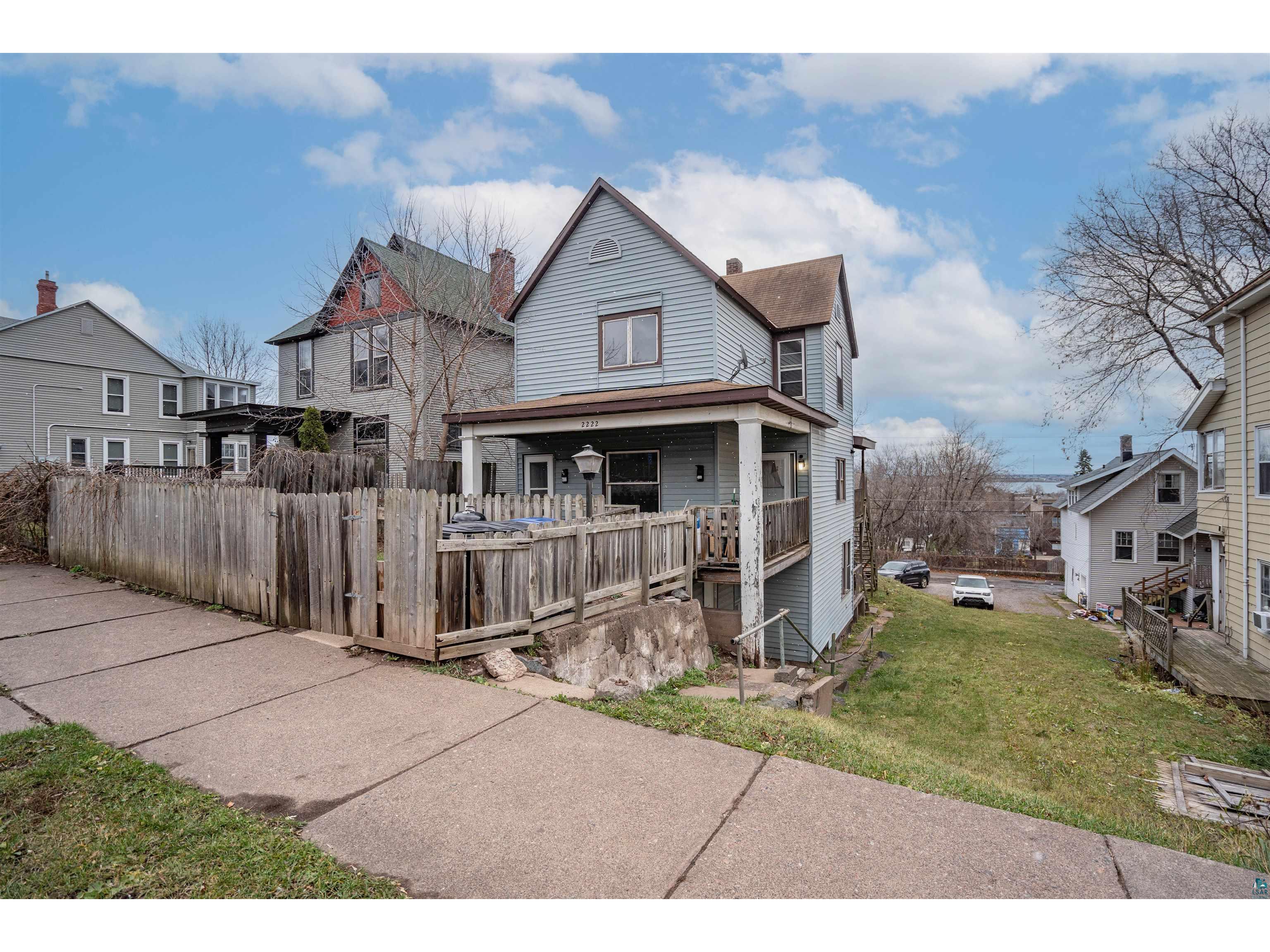 2222 W 4th St Duluth MN 55806 6117071 image1