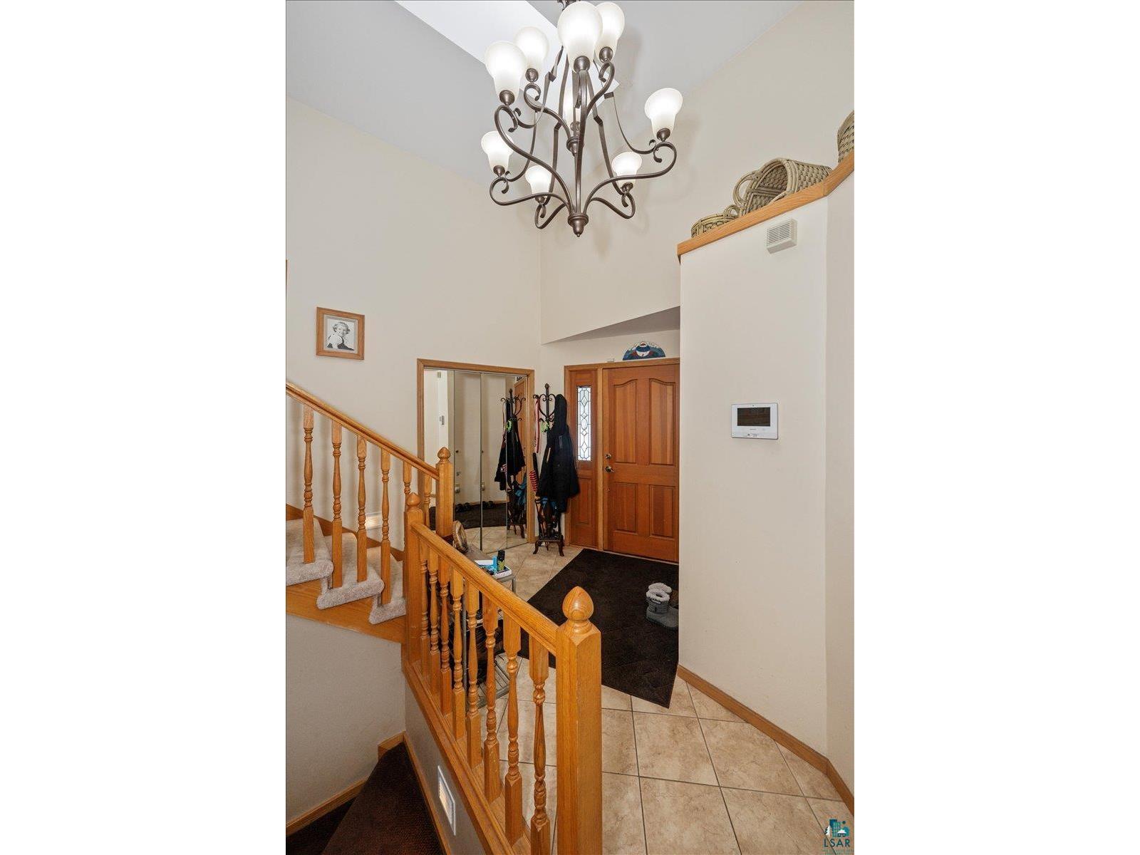 2223 Leonard St Duluth MN 55811 6123695 image4