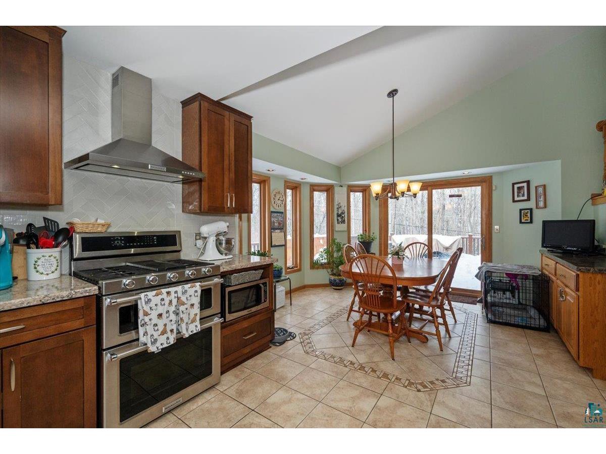 2223 Leonard St Duluth MN 55811 6123695 image5