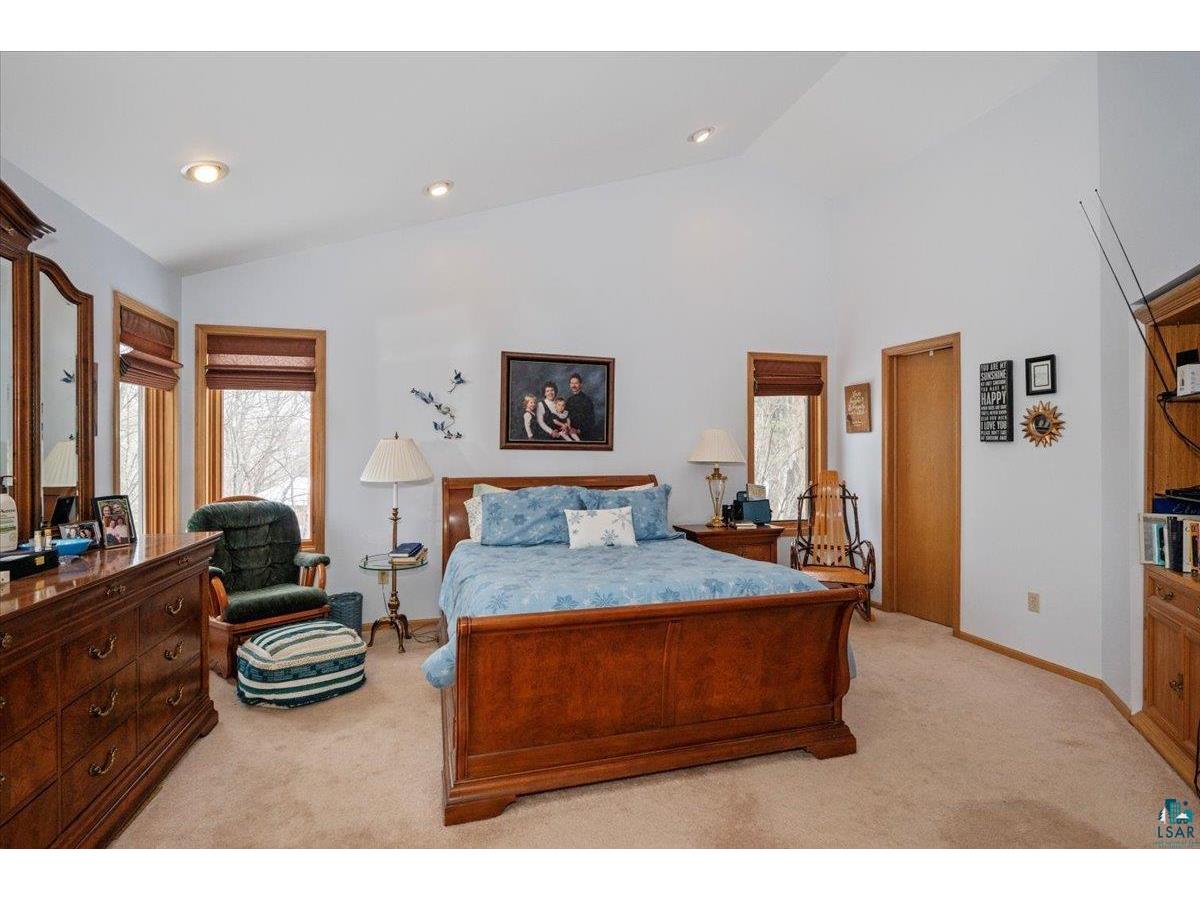 2223 Leonard St Duluth MN 55811 6123695 image9