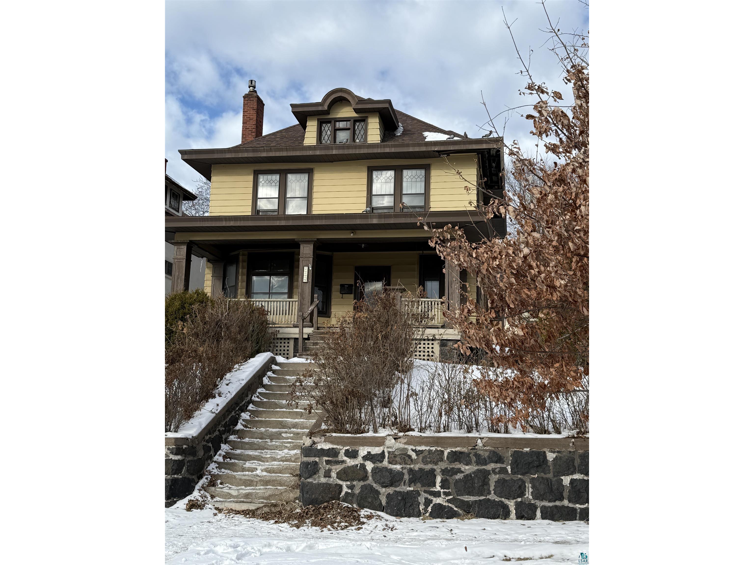 2225 W 4th St Duluth MN 55806 6117642 image1