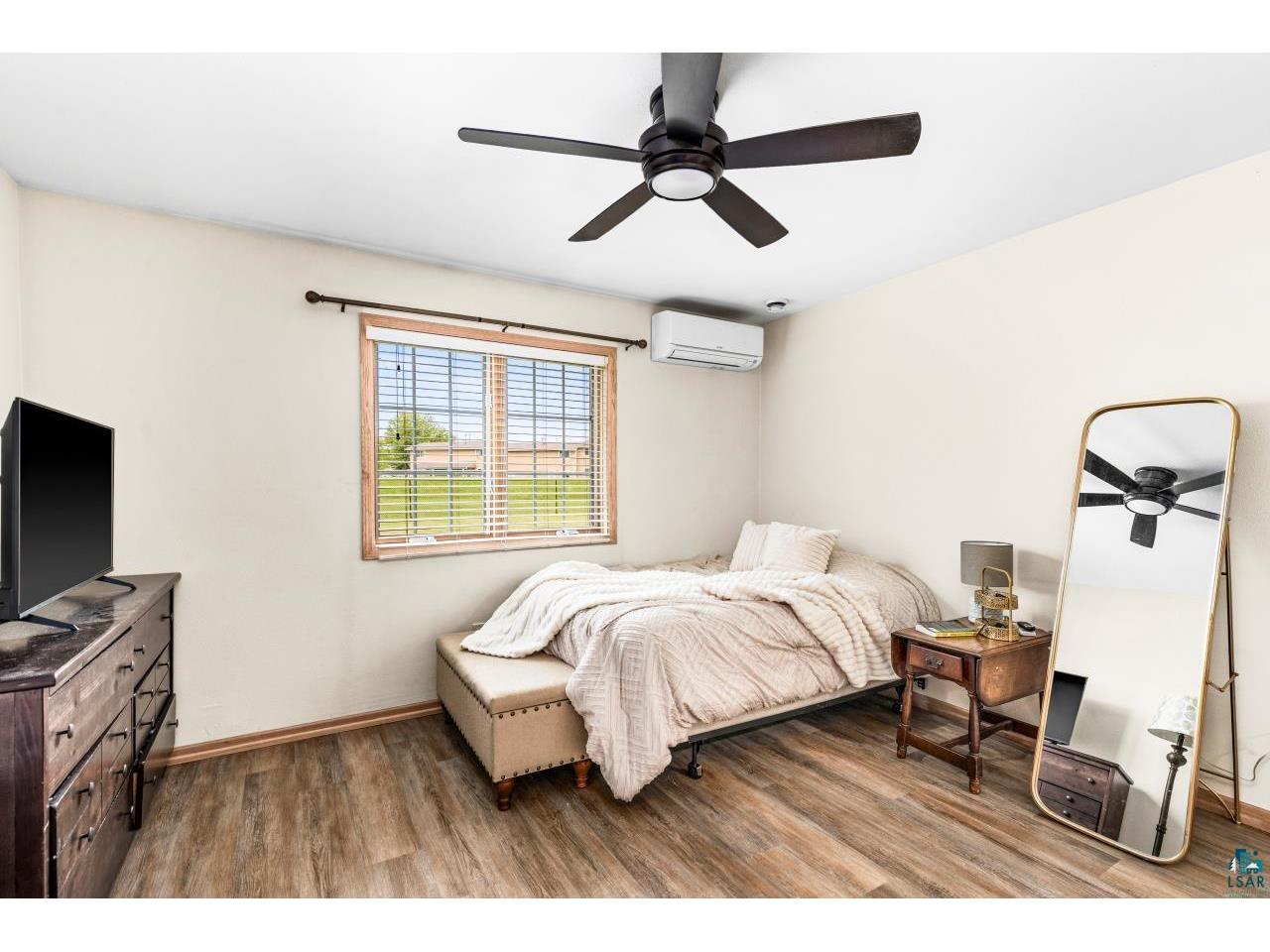 2227&2229 Bardon Ave Superior WI 54880 6126368 image18