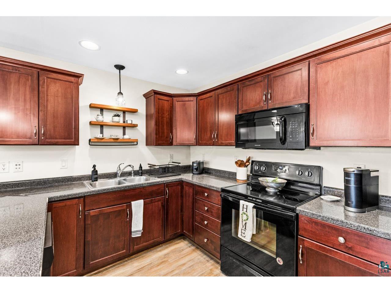 2227&2229 Bardon Ave Superior WI 54880 6126368 image6