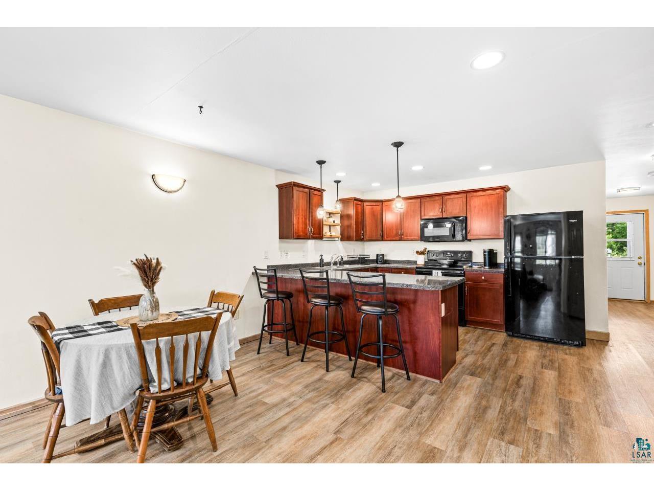 2229 Bardon Ave Superior WI 54880 6126370 image14