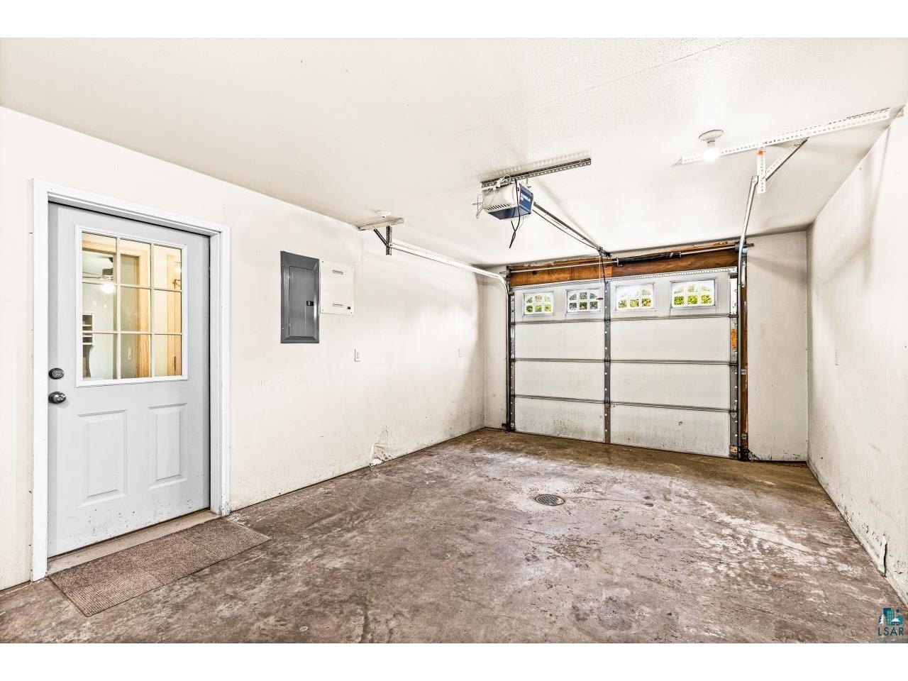 2229 Bardon Ave Superior WI 54880 6126370 image29