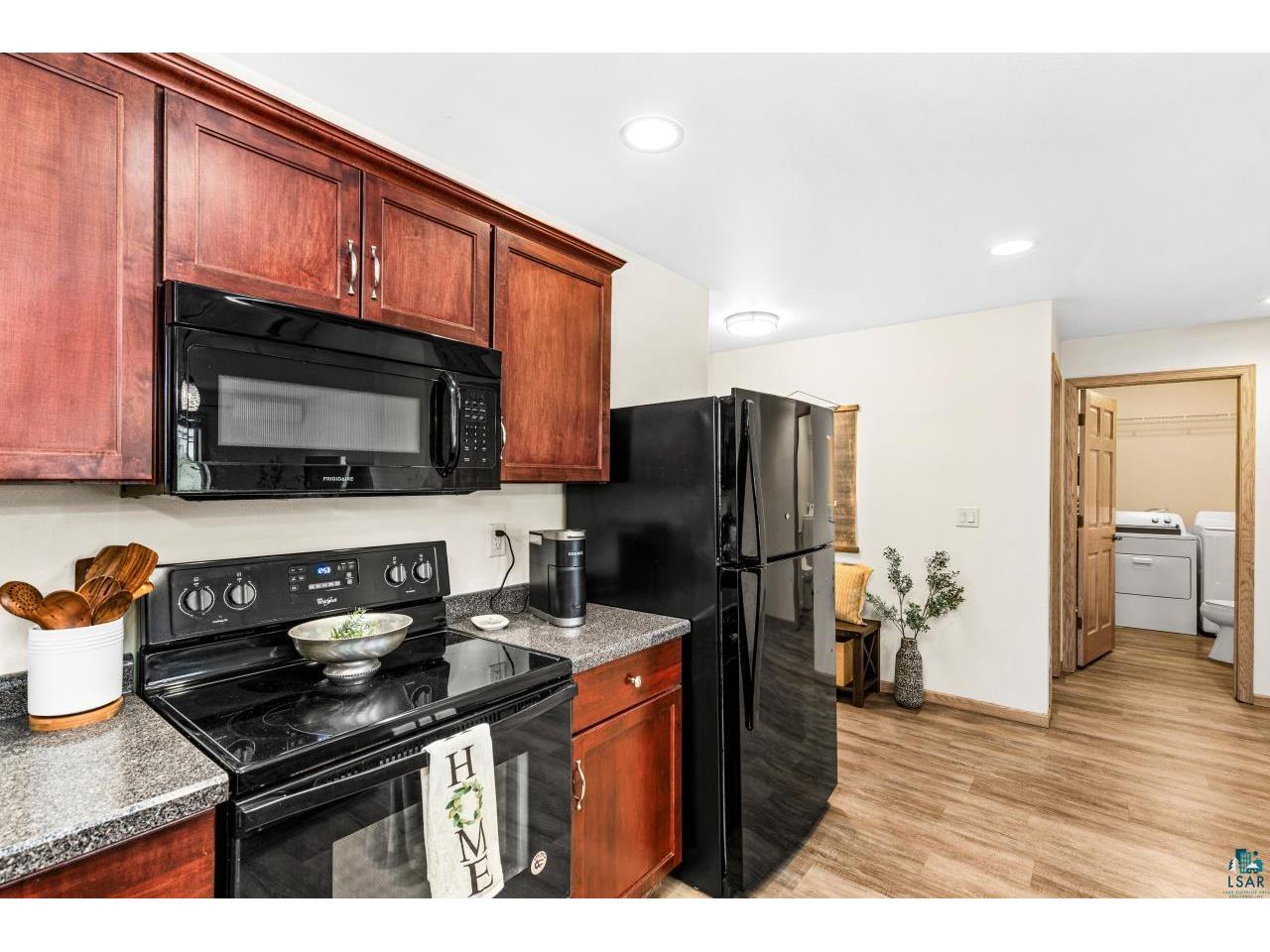 2229 Bardon Ave Superior WI 54880 6126370 image9