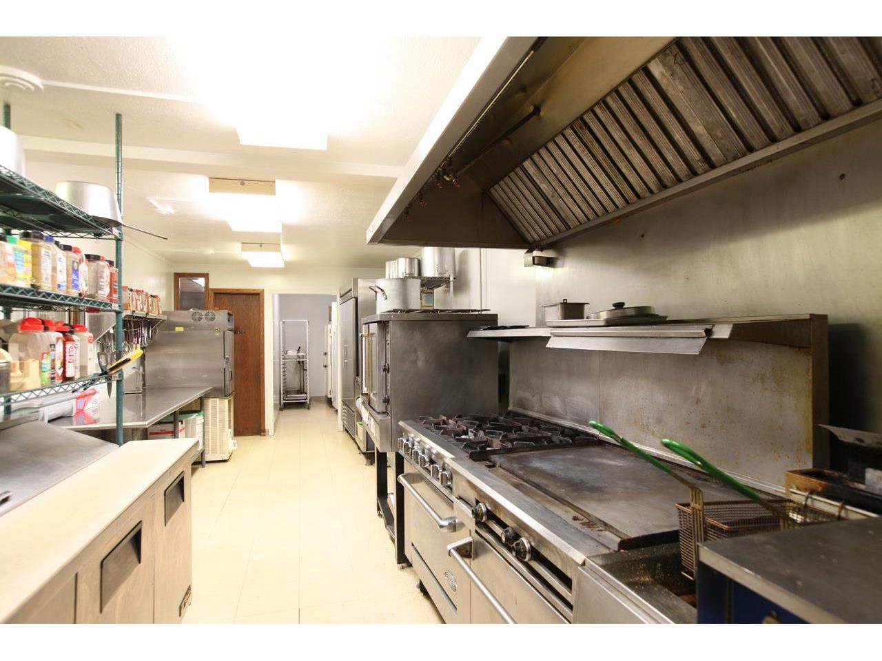 223 Grant Ave Eveleth MN 55734 6123590 image26