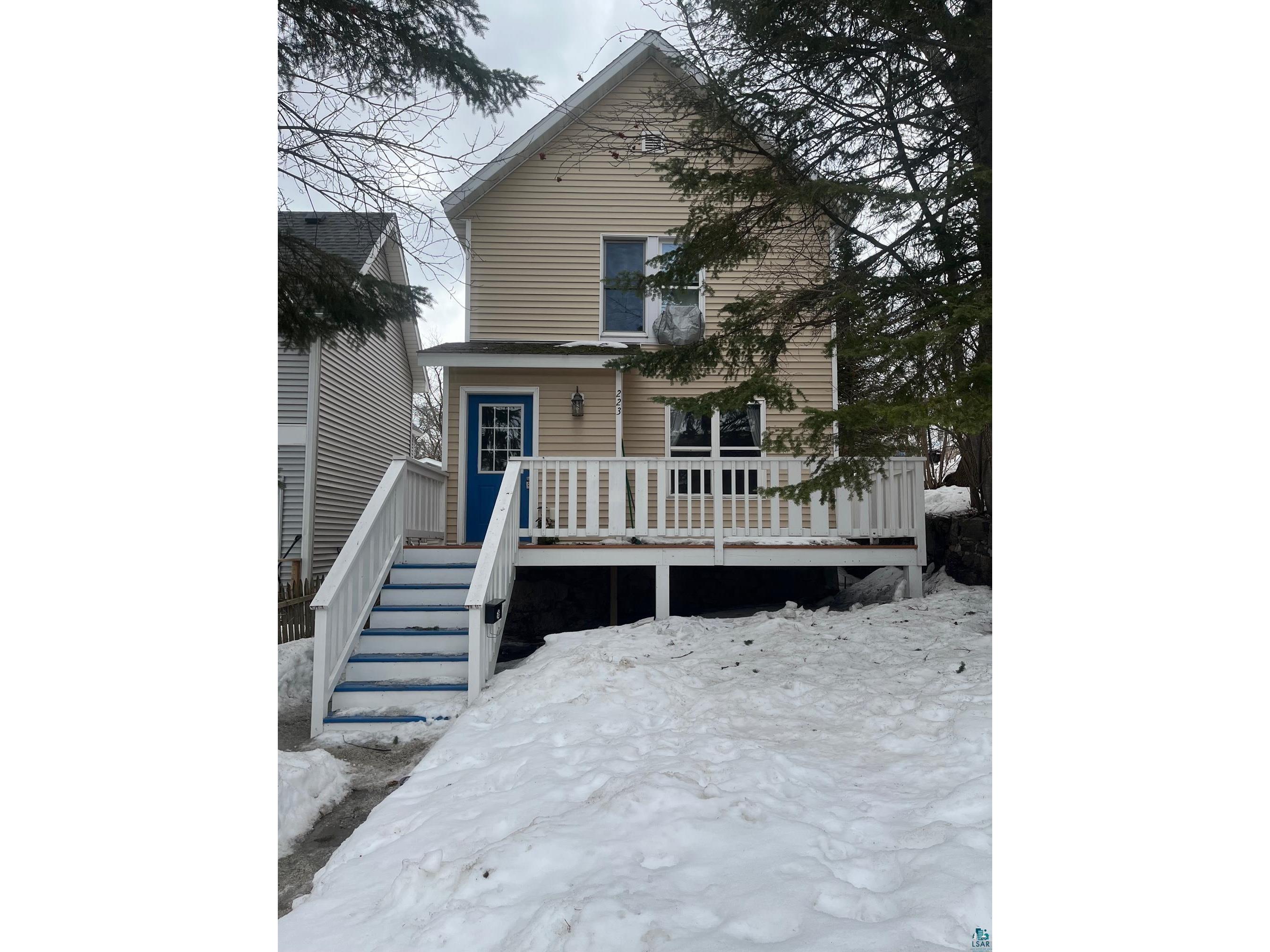 223 N 7th Ave W Duluth MN 55806 6107422 image1