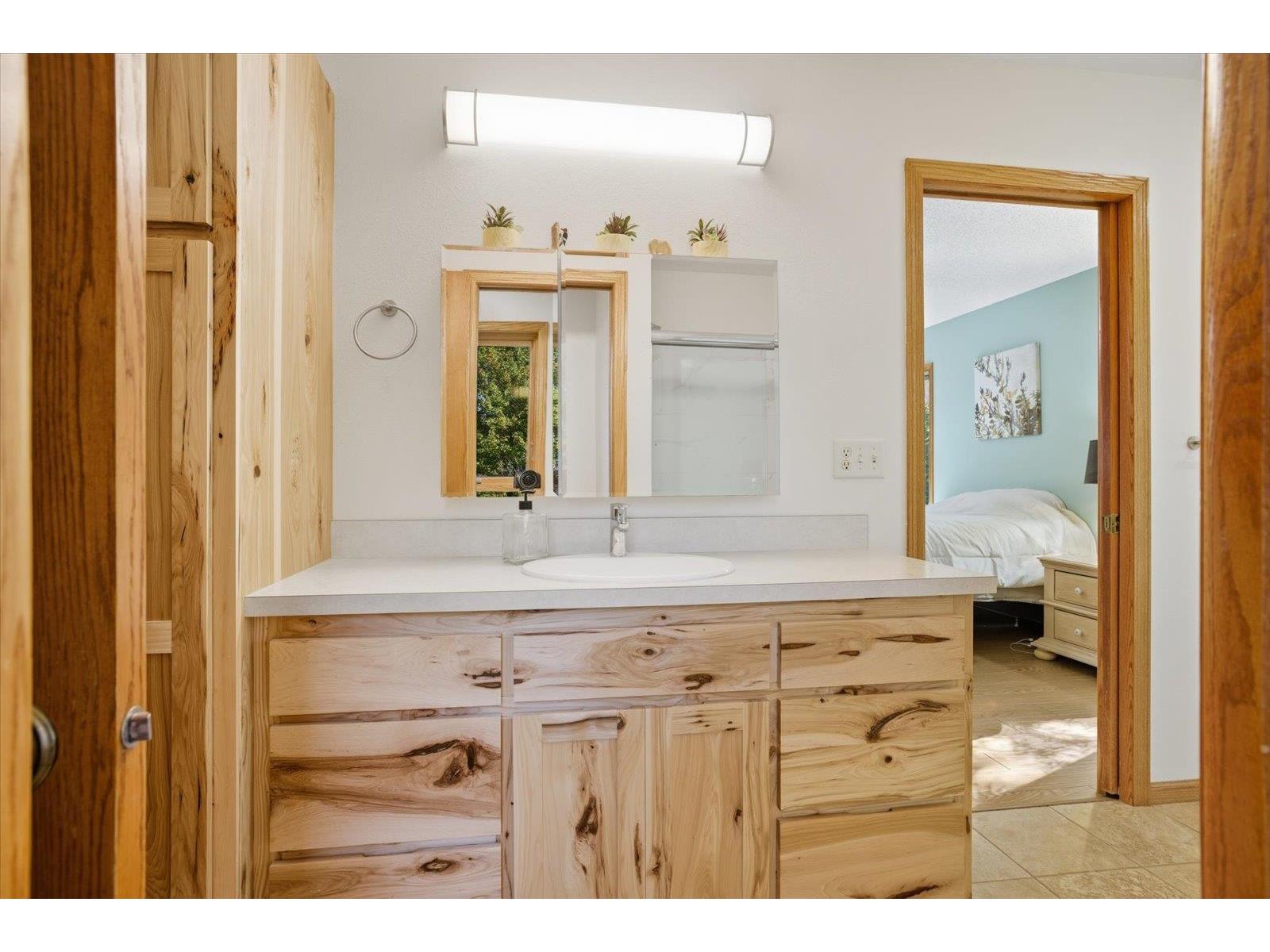 2230 Amanisoti Dr Carlton MN 55718 6122377 image18