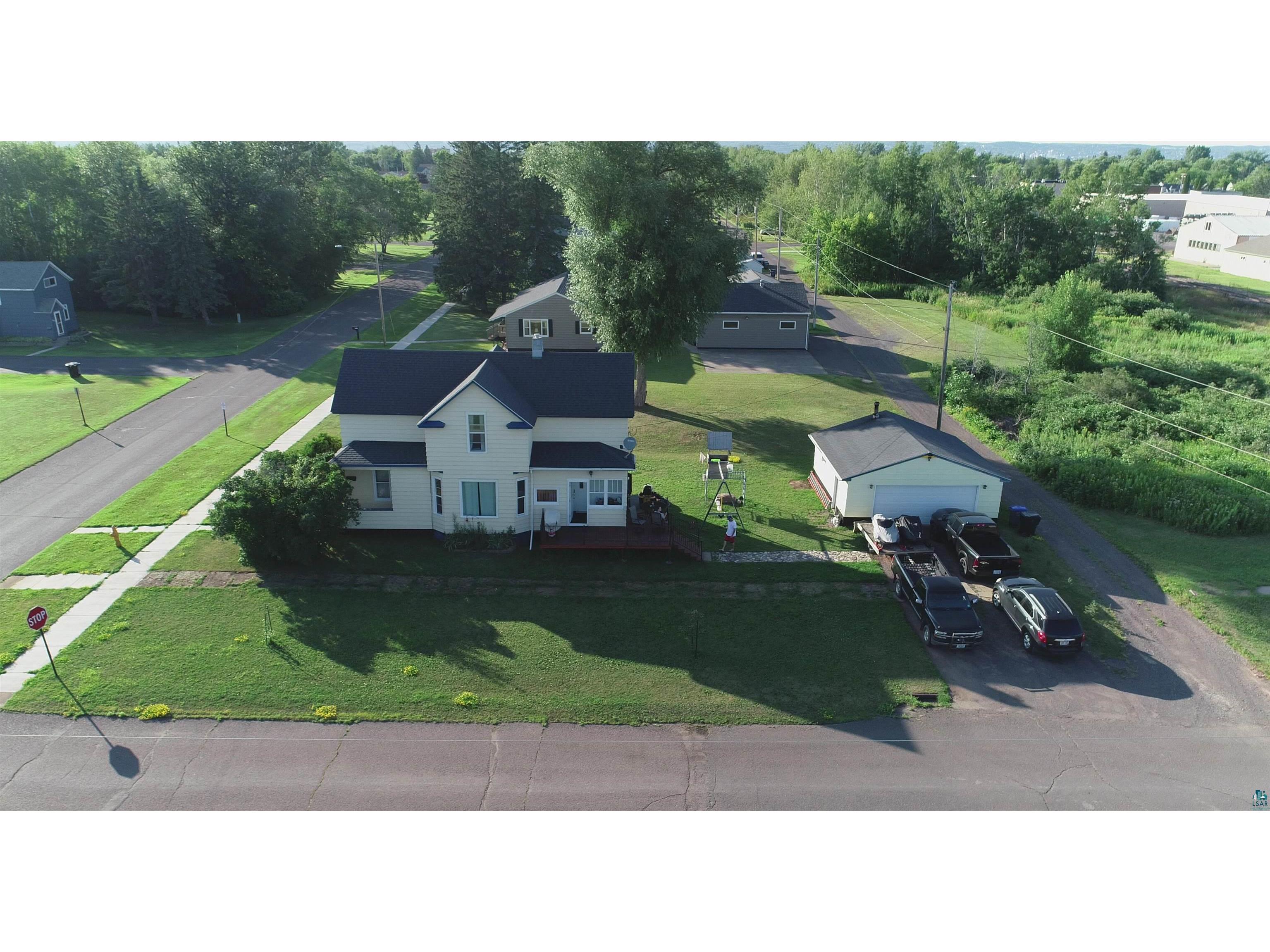 2231 E 10th St, Superior, WI 54880 MLS 6105669 Edina Realty