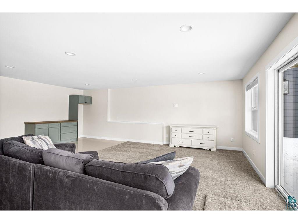 2236 Hoover St Duluth MN 55811 6124378 image27