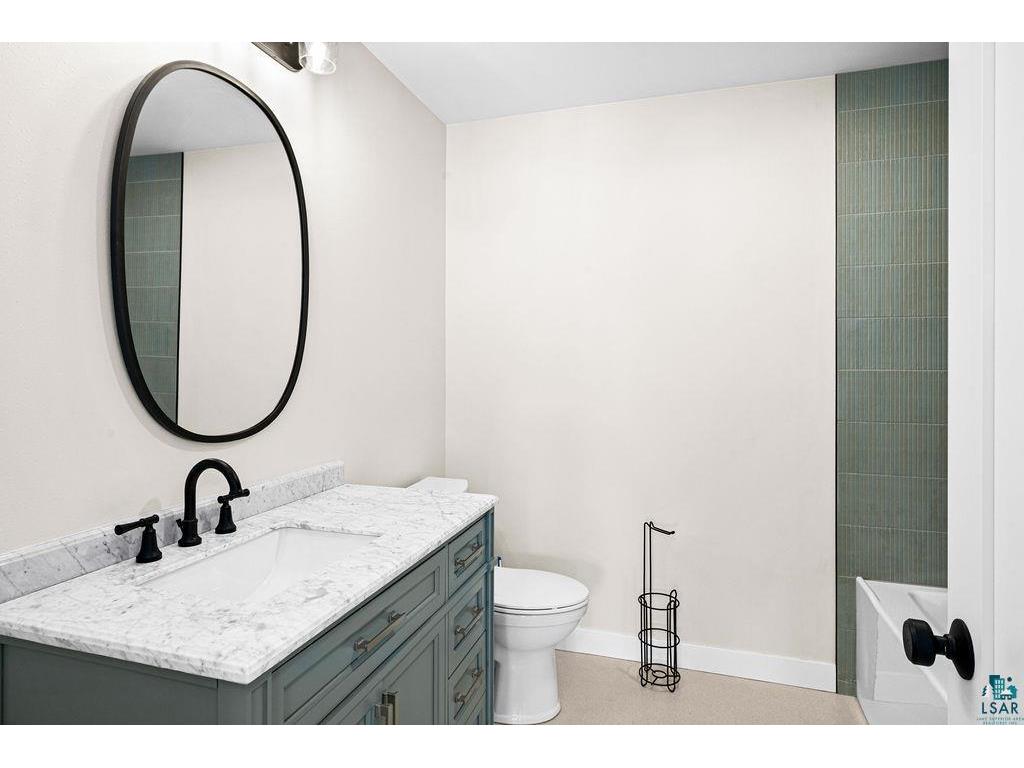 2236 Hoover St Duluth MN 55811 6124378 image32