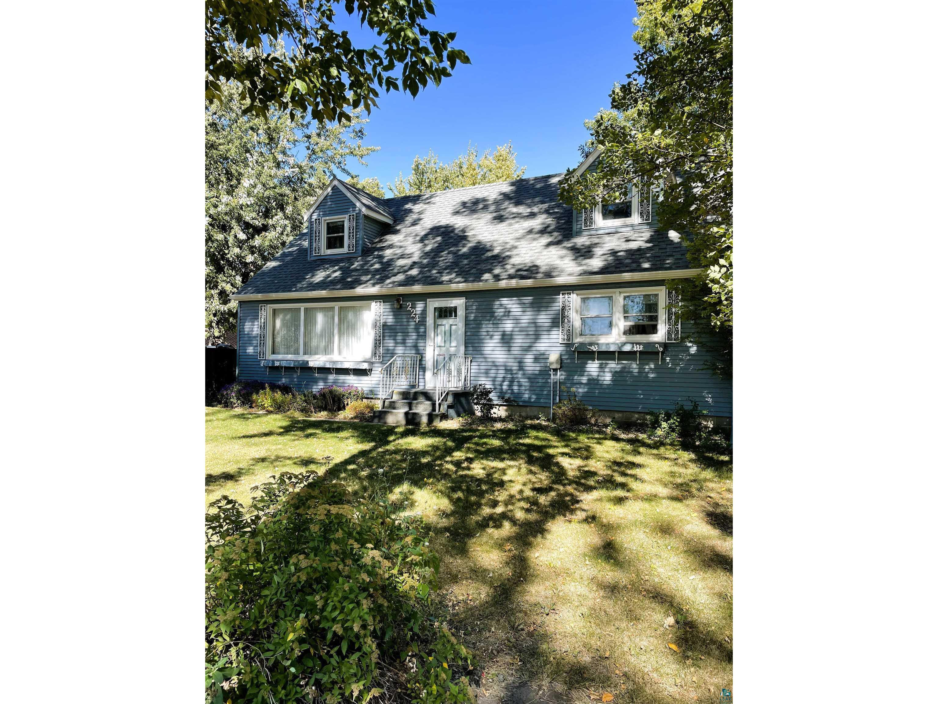 224 E Oak St Tyler MN 56178 6116634 image1