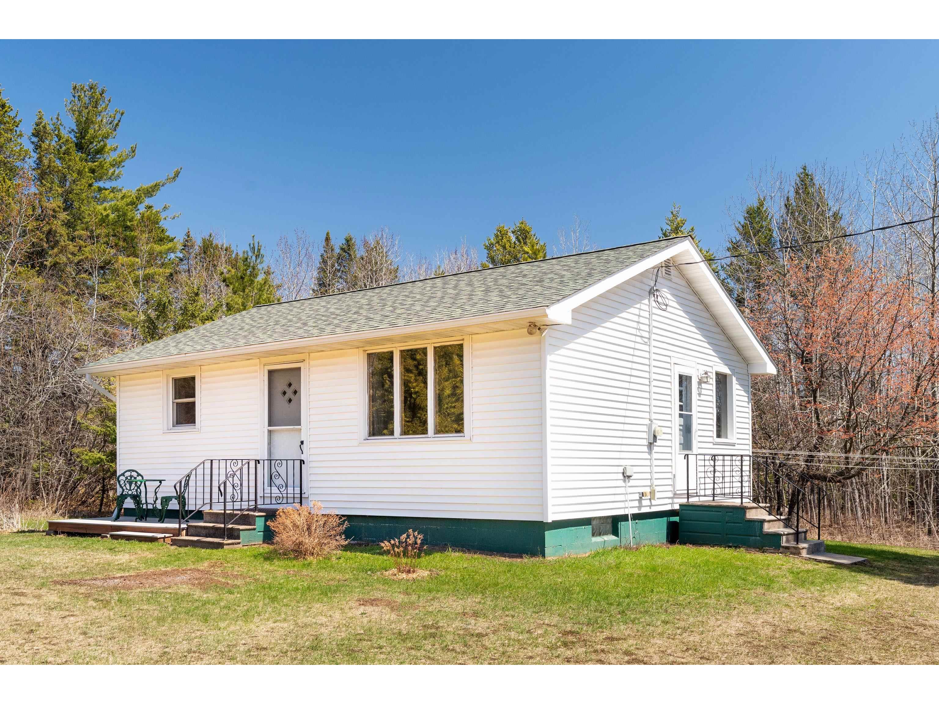 2240 Highway 2 Two Harbors MN 55616 - Silver Creek 6119136 image1