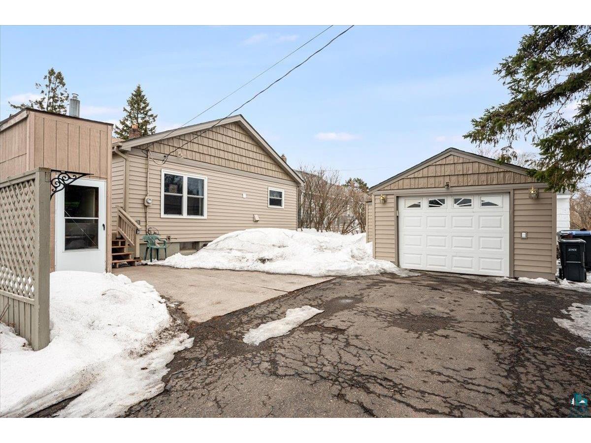 2248 Ensign St Duluth MN 55811 6124431 image3