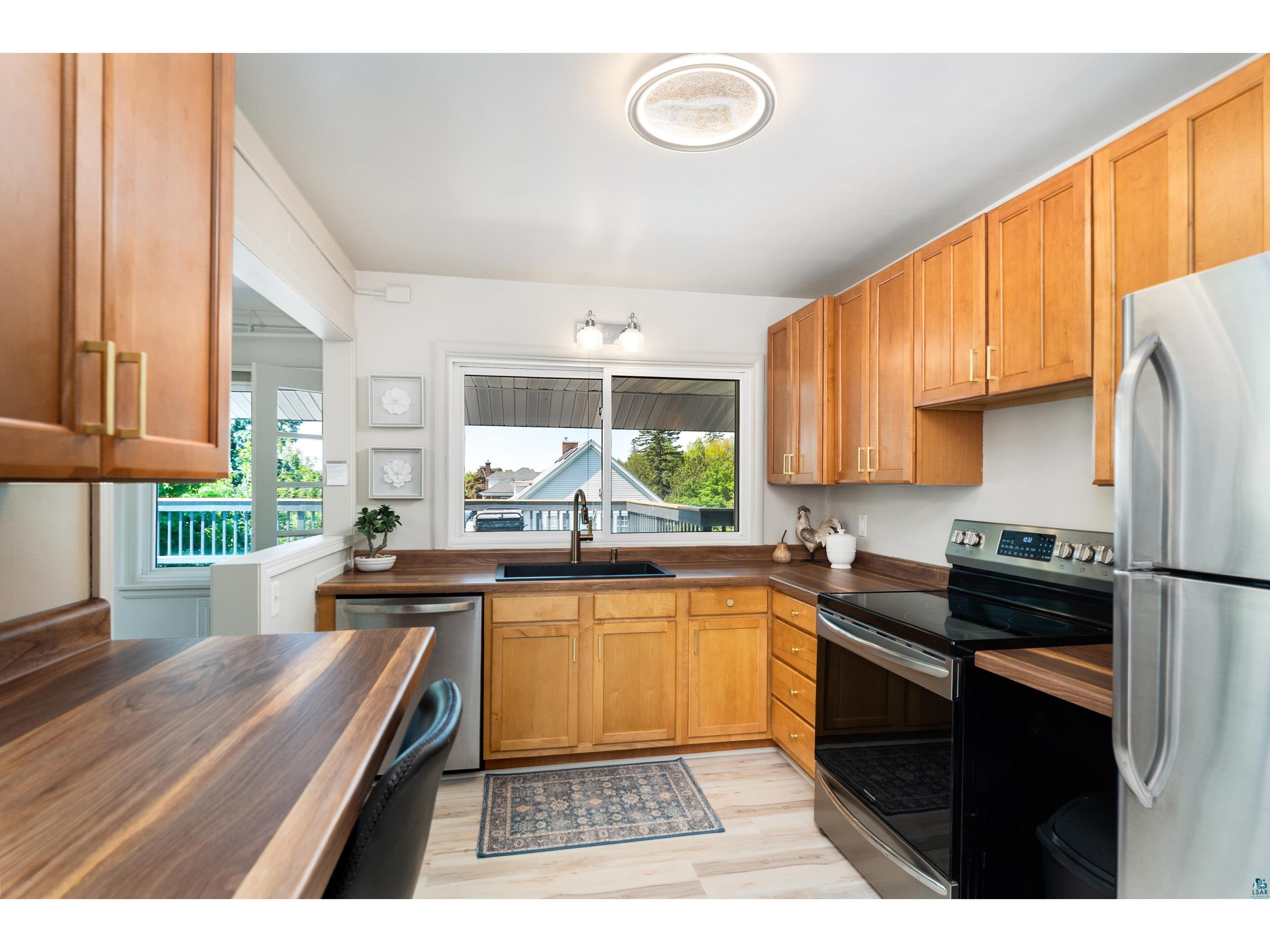 225 N 26th Ave E Duluth MN 55812 6126493 image38