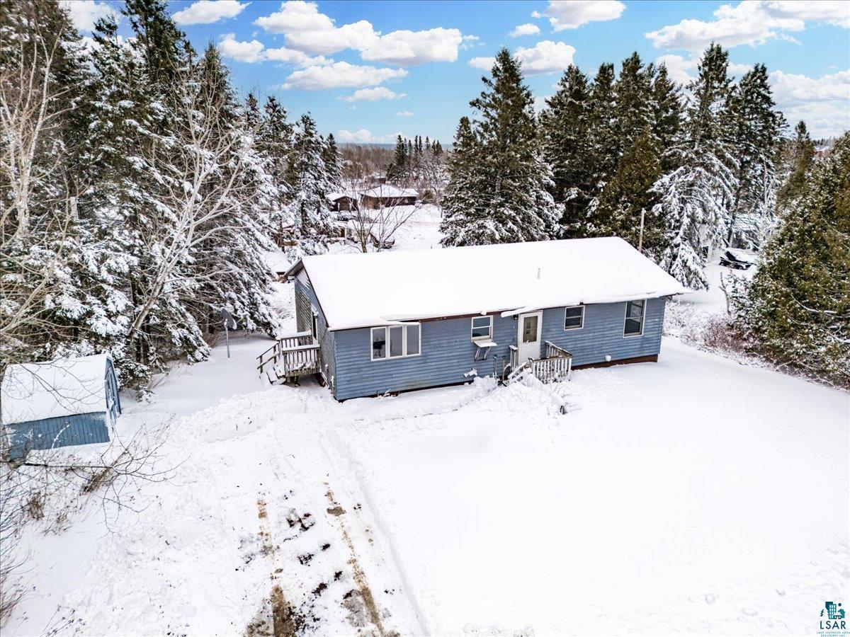 226 W 3rd St Knife River MN 55609 6123735 image1