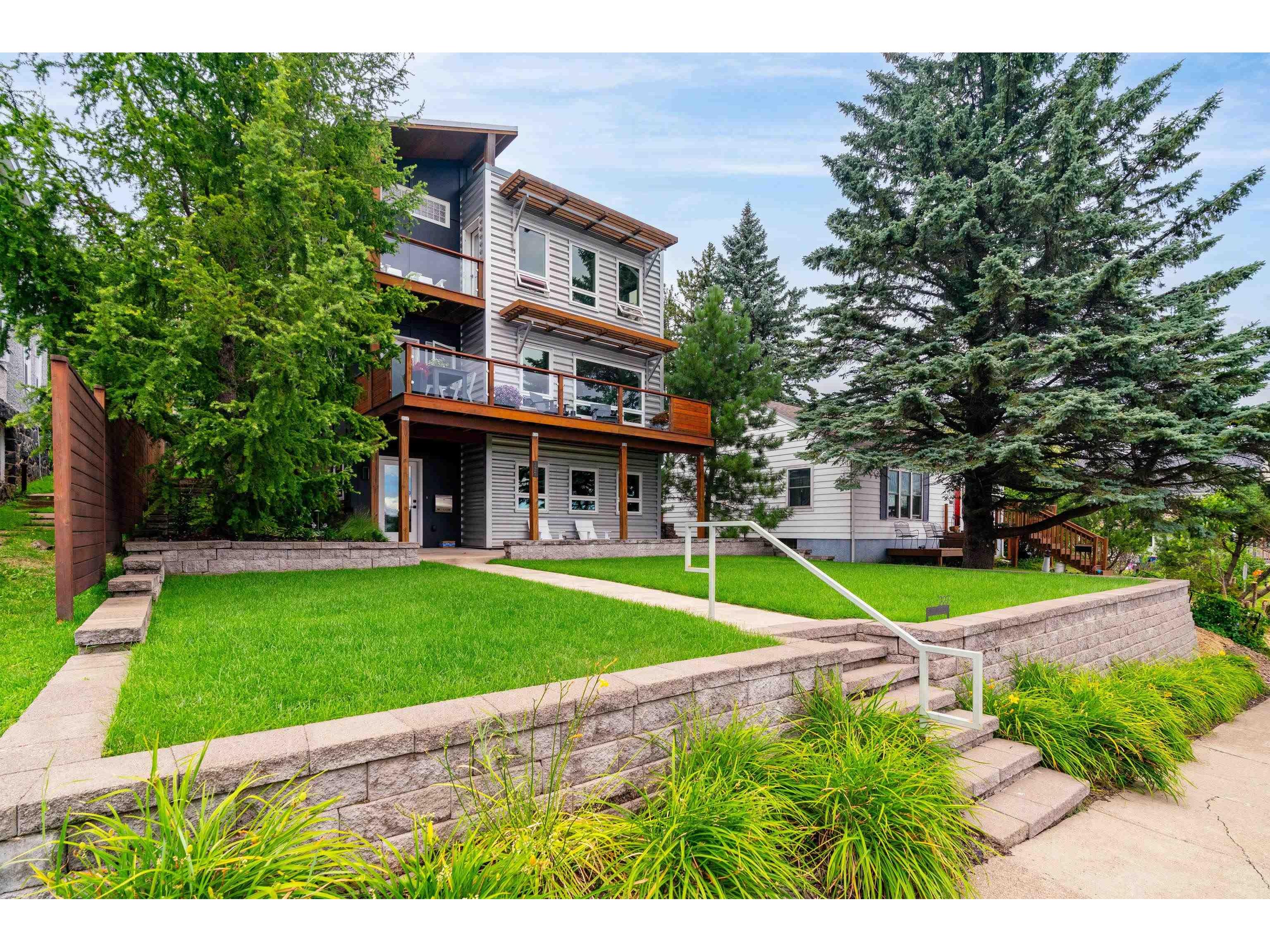 227 E 7th St Duluth MN 55805 6120521 image1