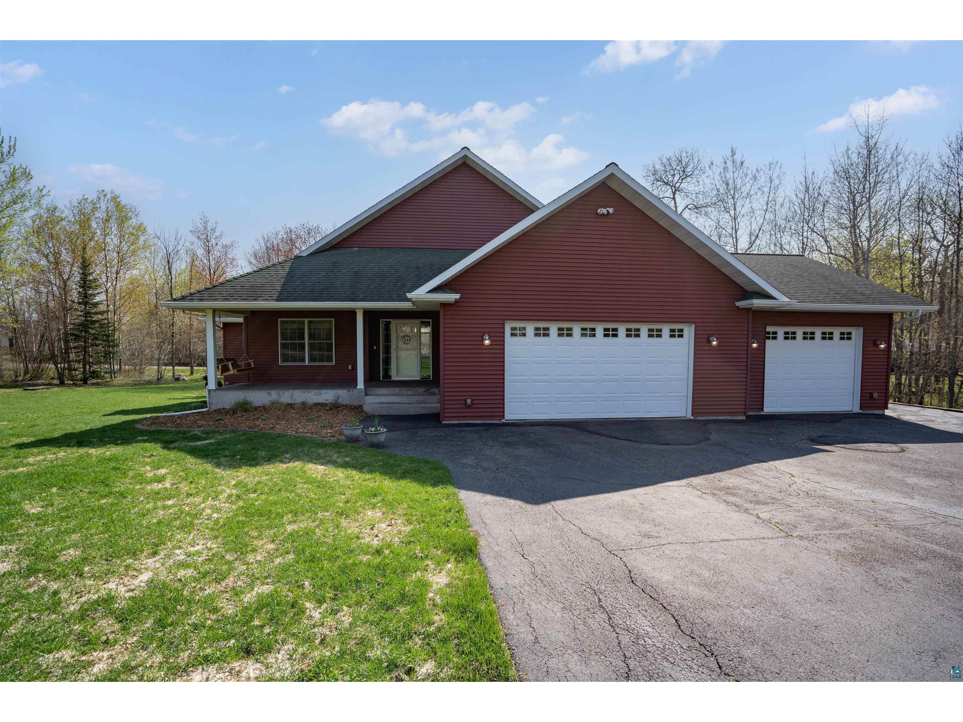 23 Amanda Dr, Esko, MN, 55733 MLS 6108102 Edina Realty