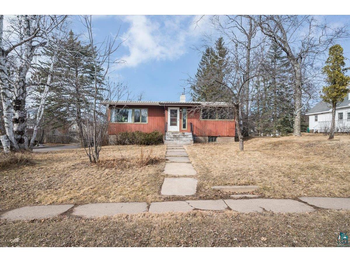 23 W Anoka St Duluth MN 55803 6118365 image1