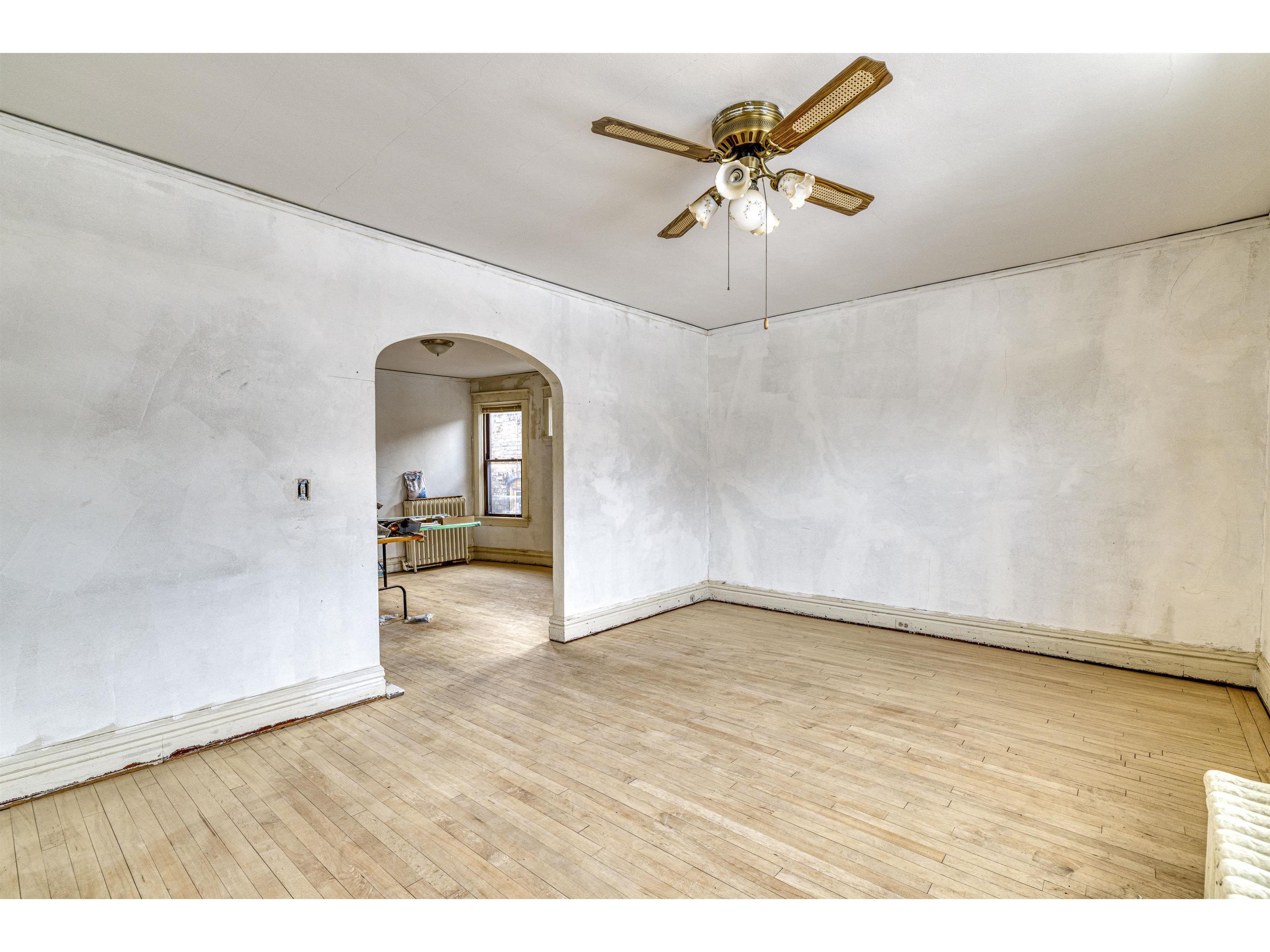 2302/2310 W 3rd St Duluth MN 55806 6123538 image32