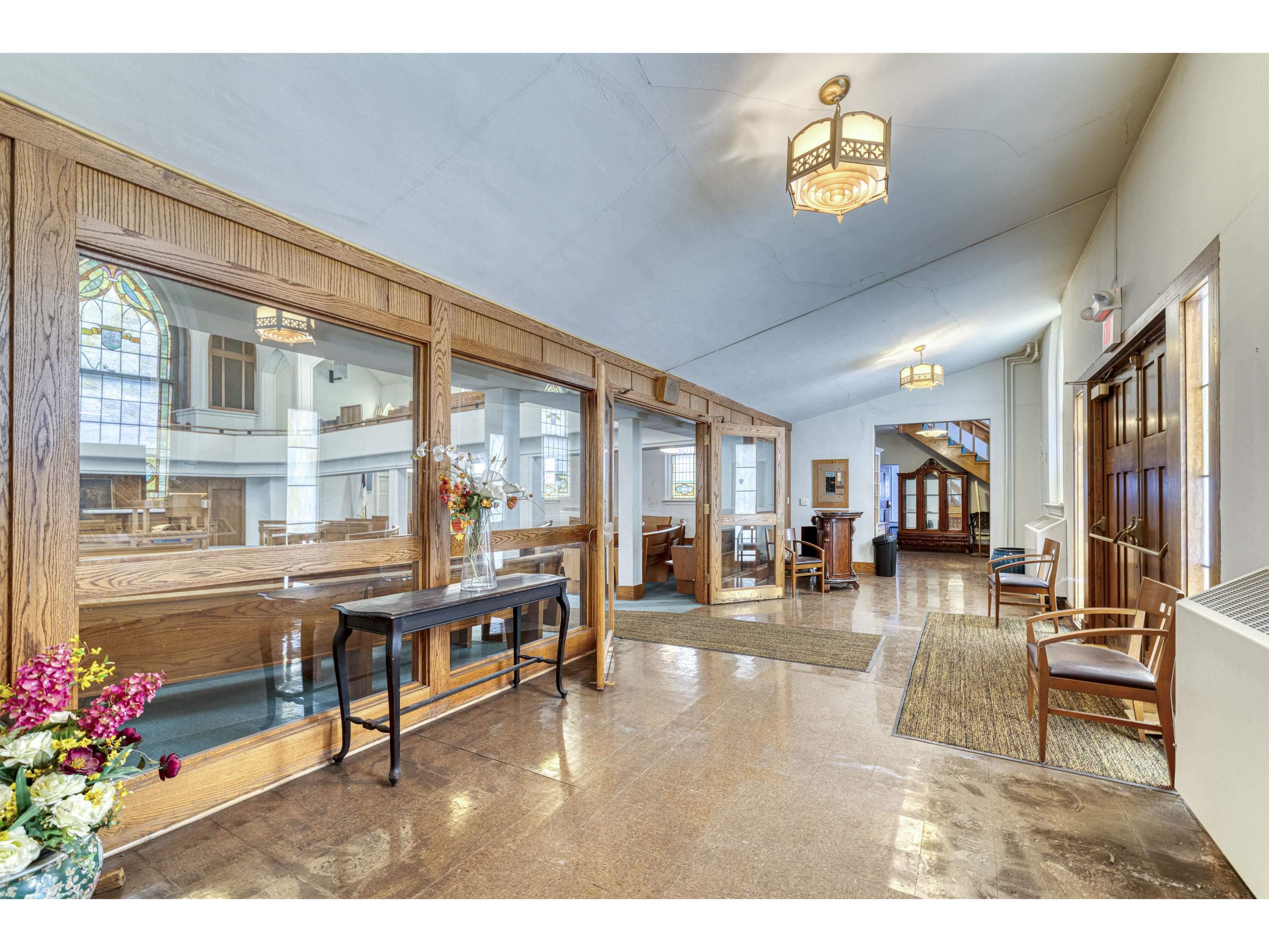 2302/2310 W 3rd St Duluth MN 55806 6123538 image4