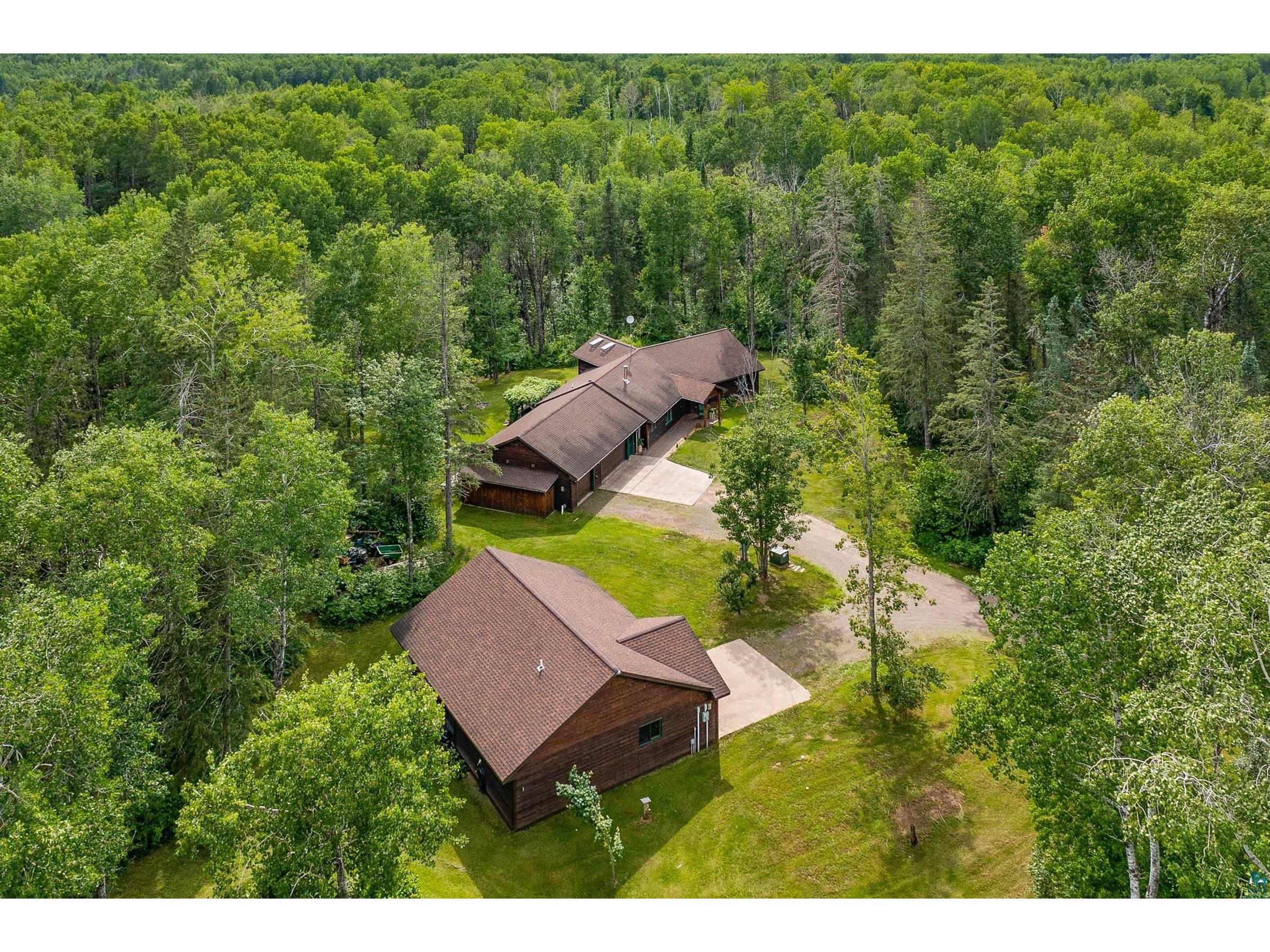 2302 County Rd 8 Holyoke MN 55749 6109251 image1