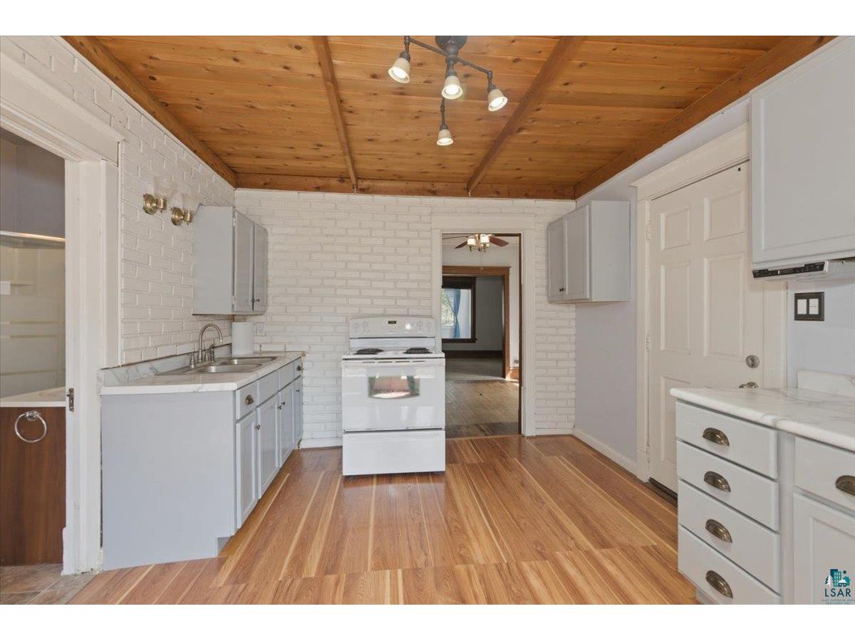 2305 Missouri Ave Superior WI 54880 6124735 image3