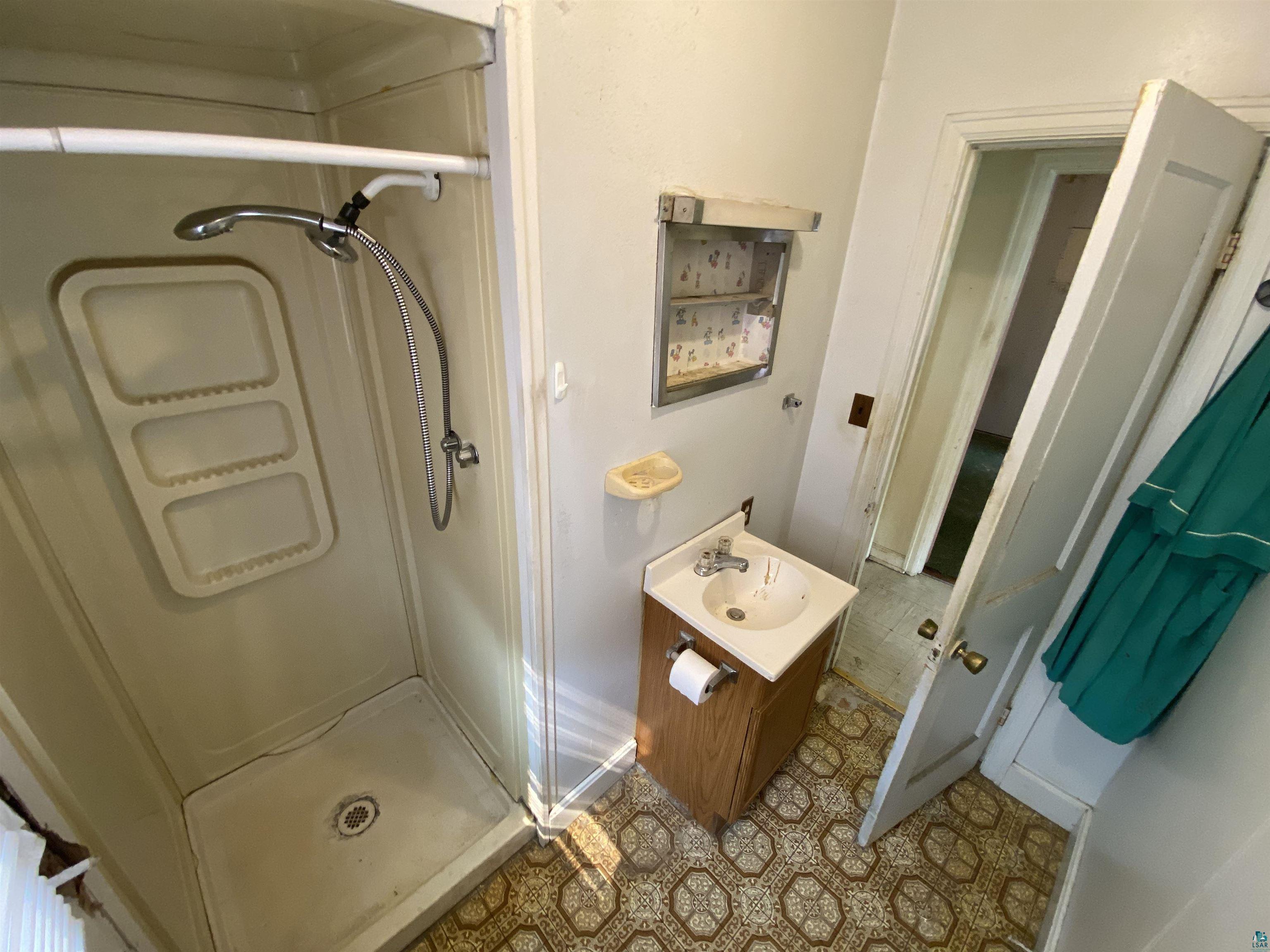 2305 Pershing St Duluth MN 55811 6126810 image8