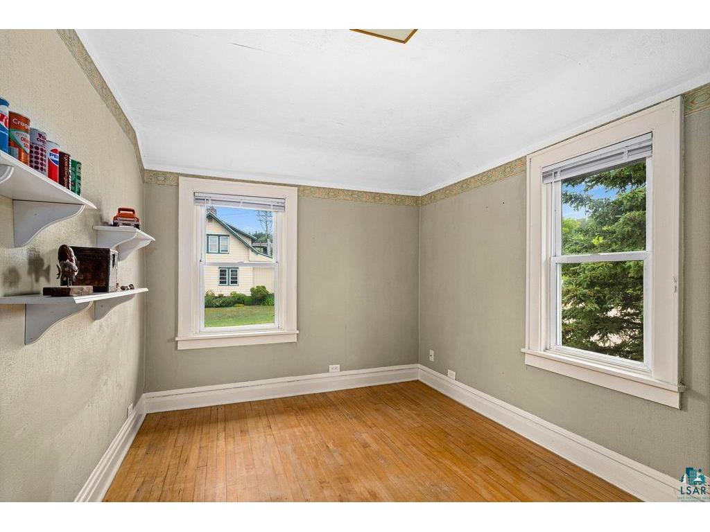 2306 W 12th St Duluth MN 55806 6126659 image12
