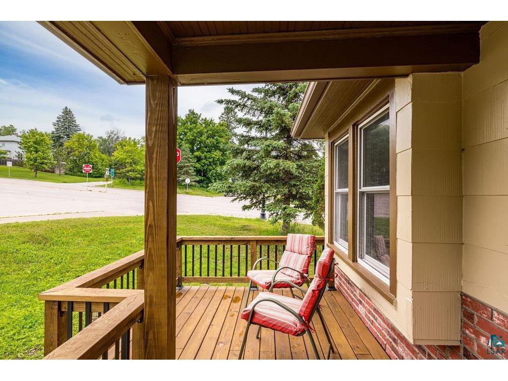 2306 W 12th St Duluth MN 55806 6126659 image21