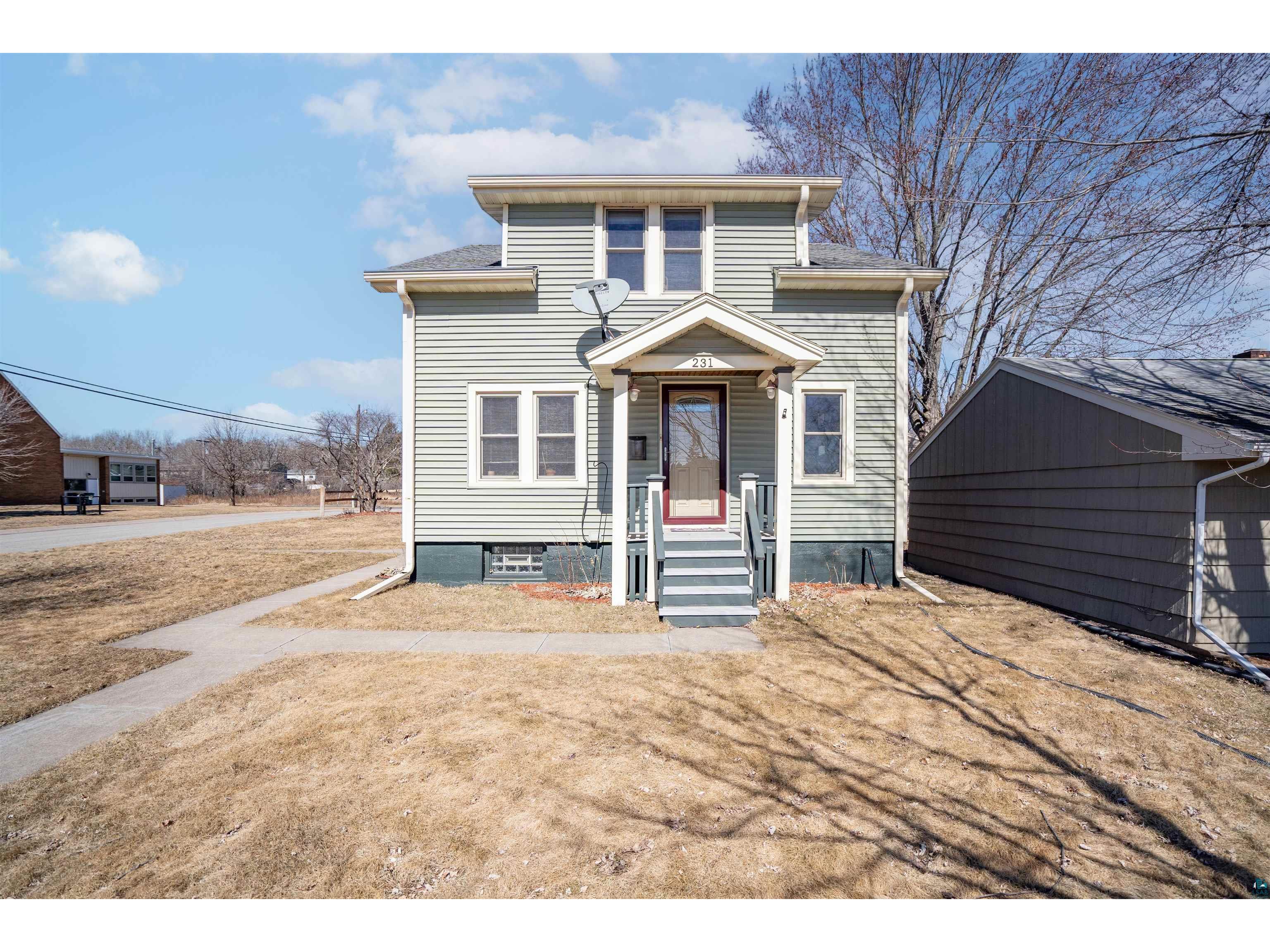 231 7th St Proctor MN 55810 6112957 image1