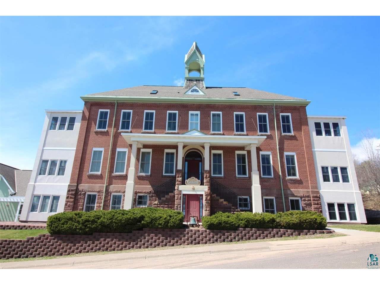 231 N 1st St, Bayfield, WI, 54814 MLS 6105299 Edina Realty