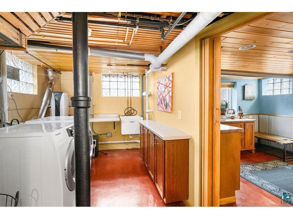 2312 E 8th St Duluth MN 55812 6125194 image17