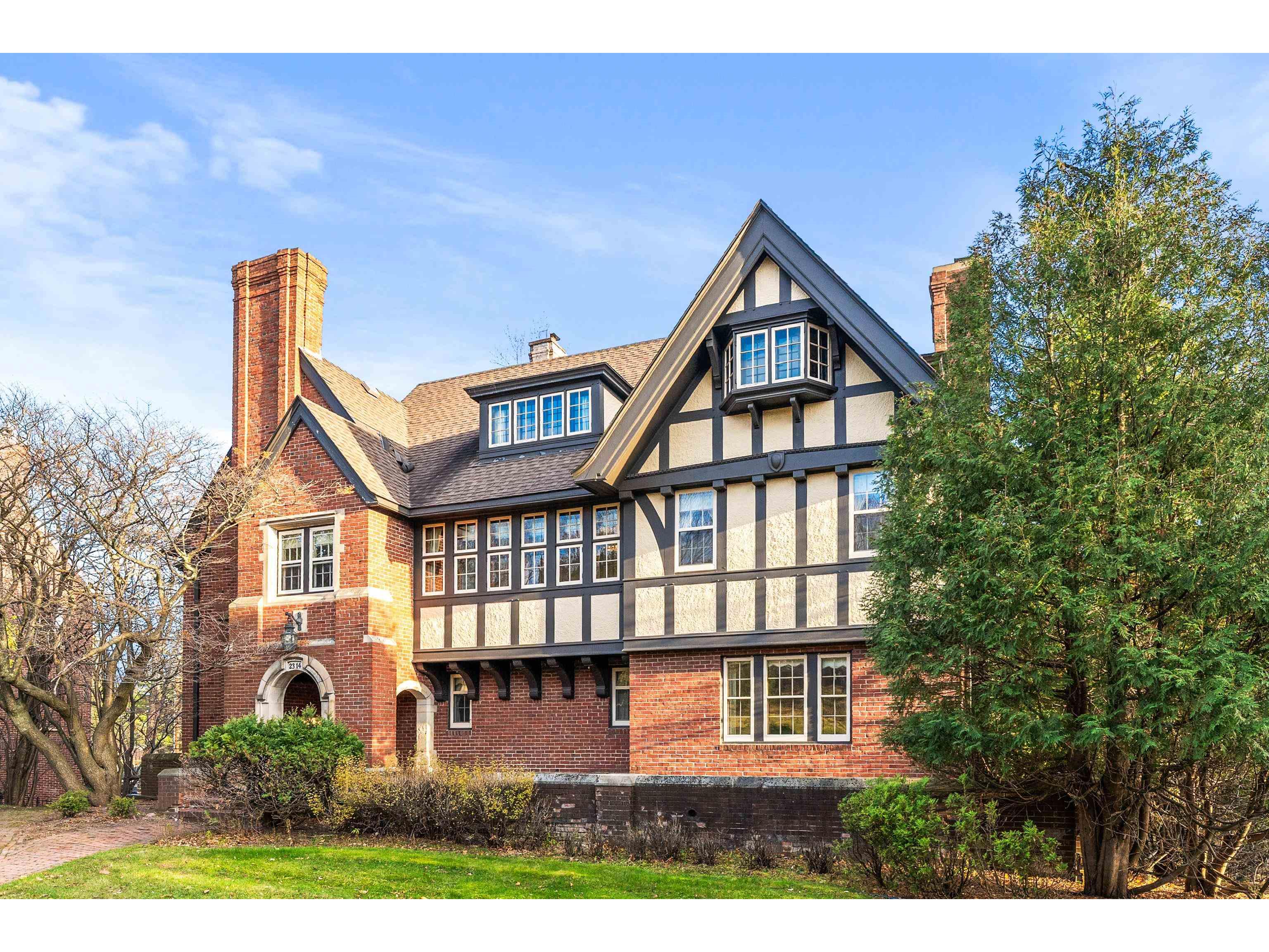 2314 E 5th St Duluth MN 55812 6122963 image3