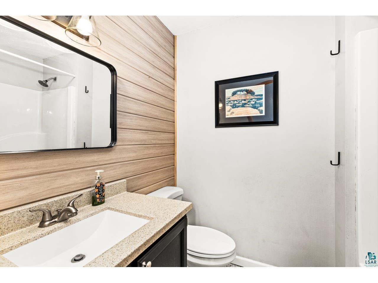 2315 Portage Dr Duluth MN 55811 6124175 image19