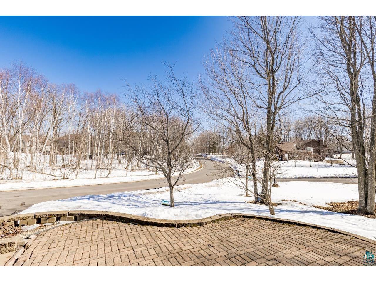 2315 Portage Dr Duluth MN 55811 6124175 image41