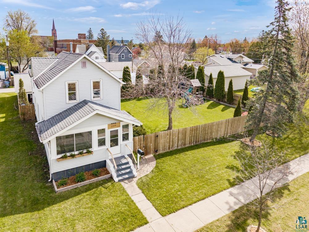 2317 E 8th St Superior WI 54880 6119619 image1