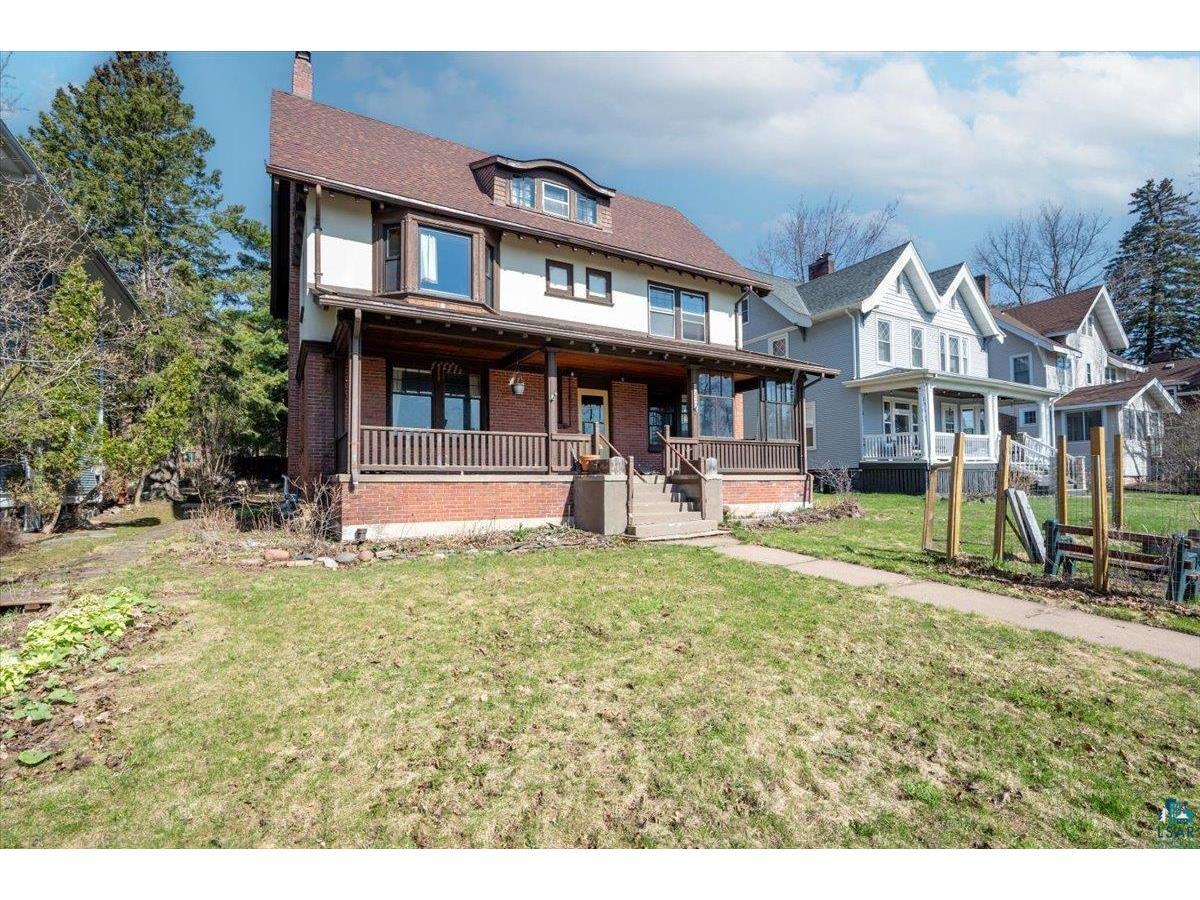 2319 E 4th St Duluth MN 55812 6107899 image1