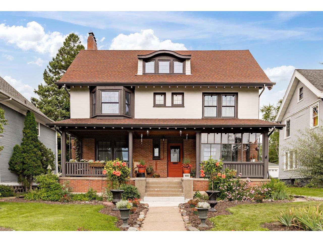 2319 E 4th St Duluth MN 55812 6120246 image1