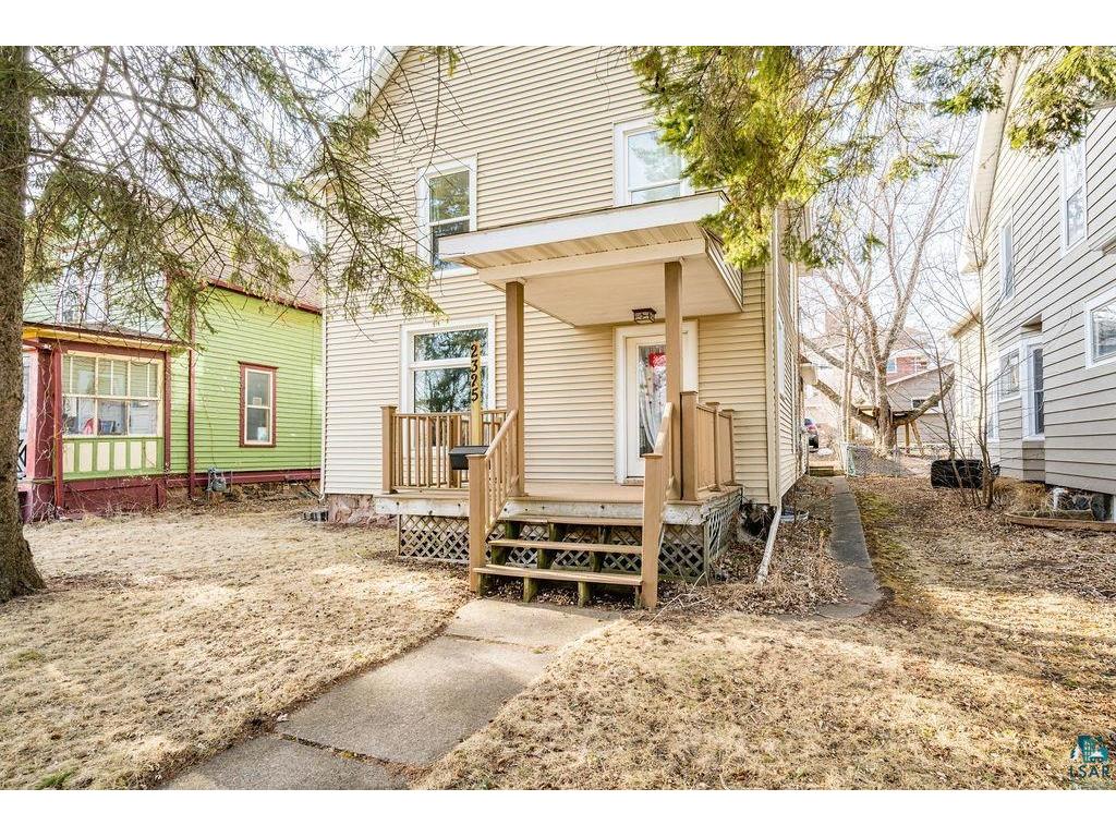 2325 E 2nd St Duluth MN 55812 6118141 image1