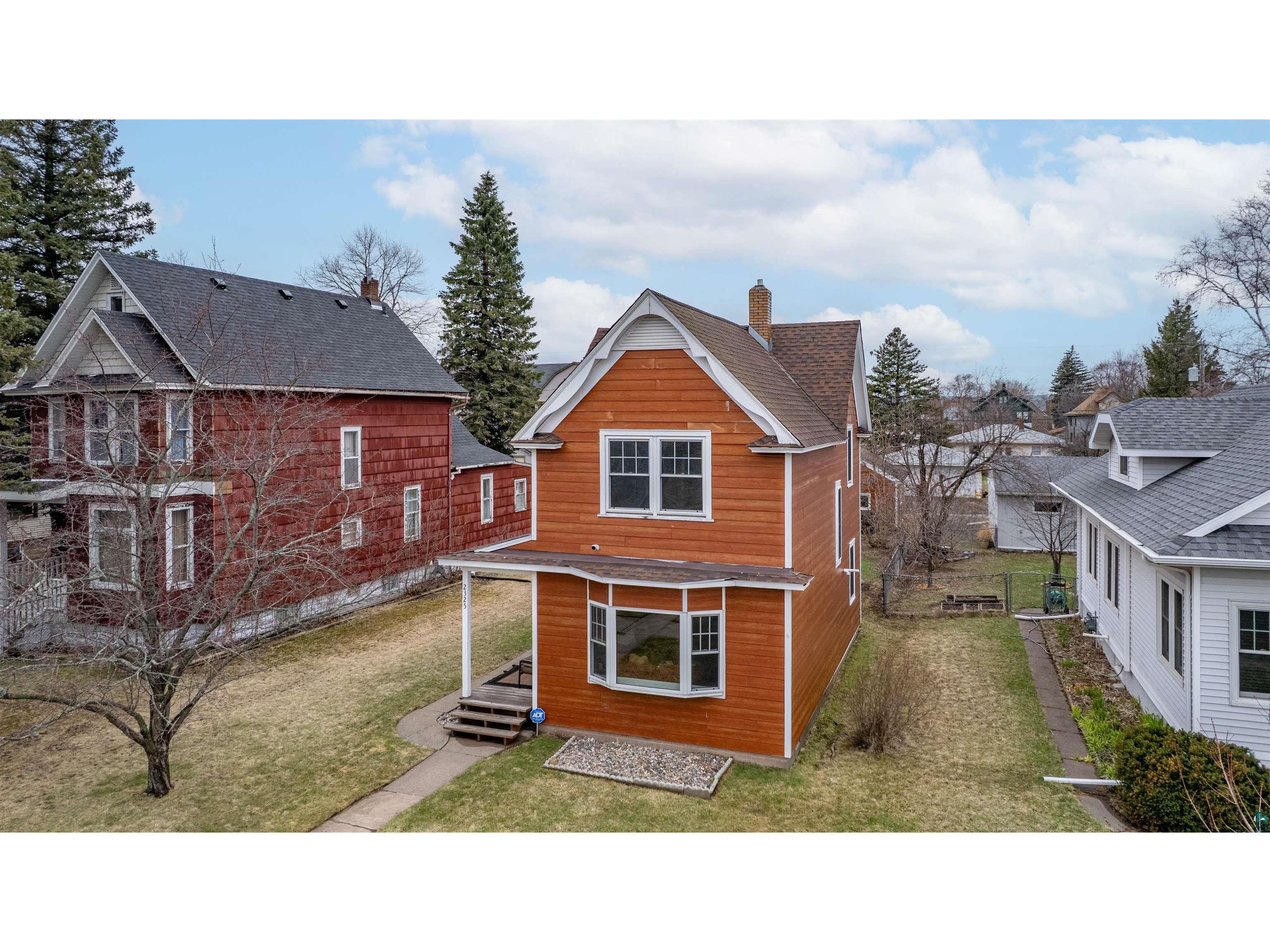 2325 John Ave Superior WI 54880 6119060 image1