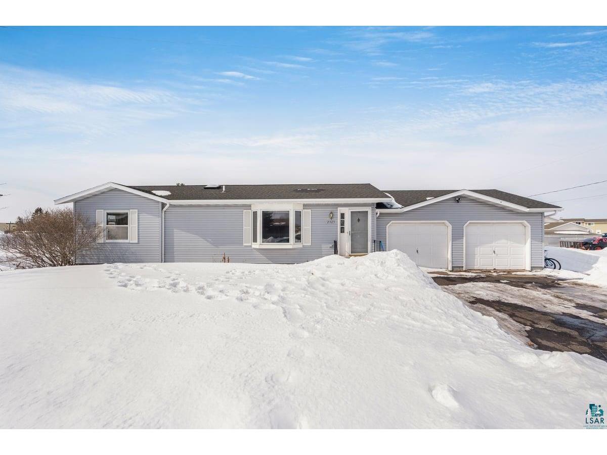 2325 Poughkeepsie Ave Superior WI 54880 6107236 image1