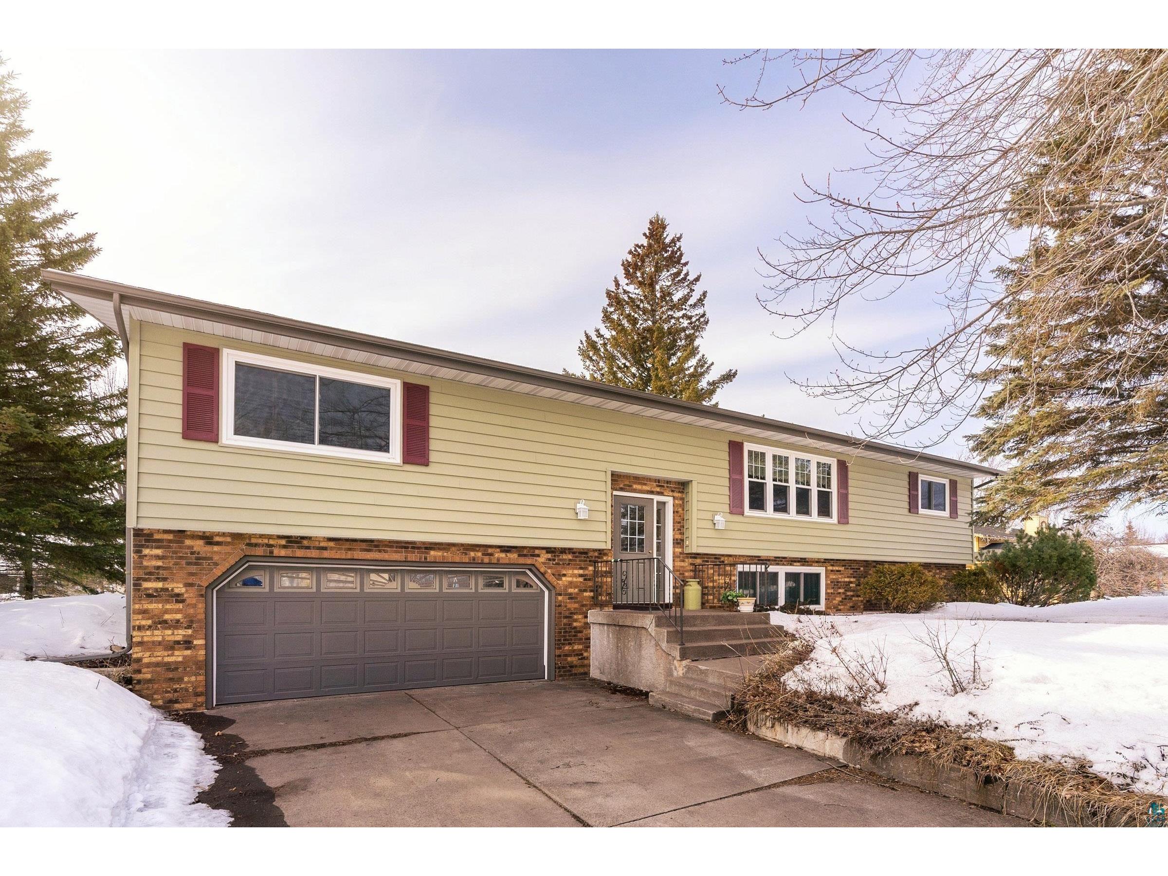 2325 Susquehanna Ave, Superior, WI, 54880 MLS 6107316 Edina Realty