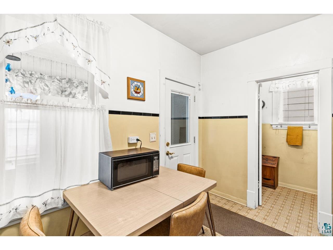 2326 W 2nd St Duluth MN 55806 6124461 image15