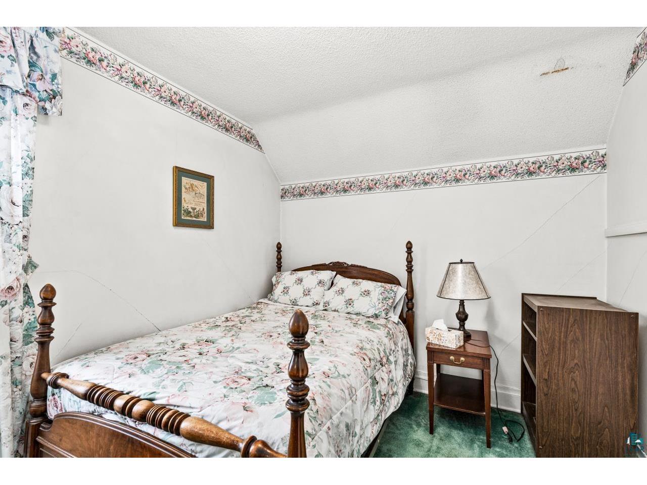 2326 W 2nd St Duluth MN 55806 6124461 image24
