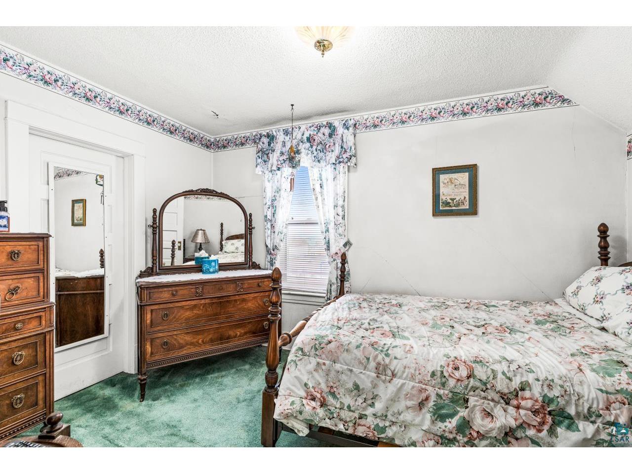 2326 W 2nd St Duluth MN 55806 6124461 image25