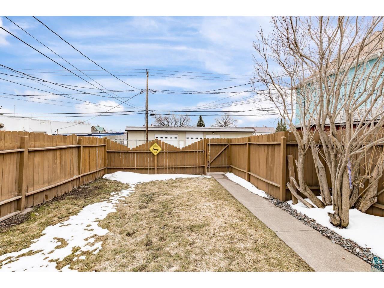 2326 W 2nd St Duluth MN 55806 6124461 image35