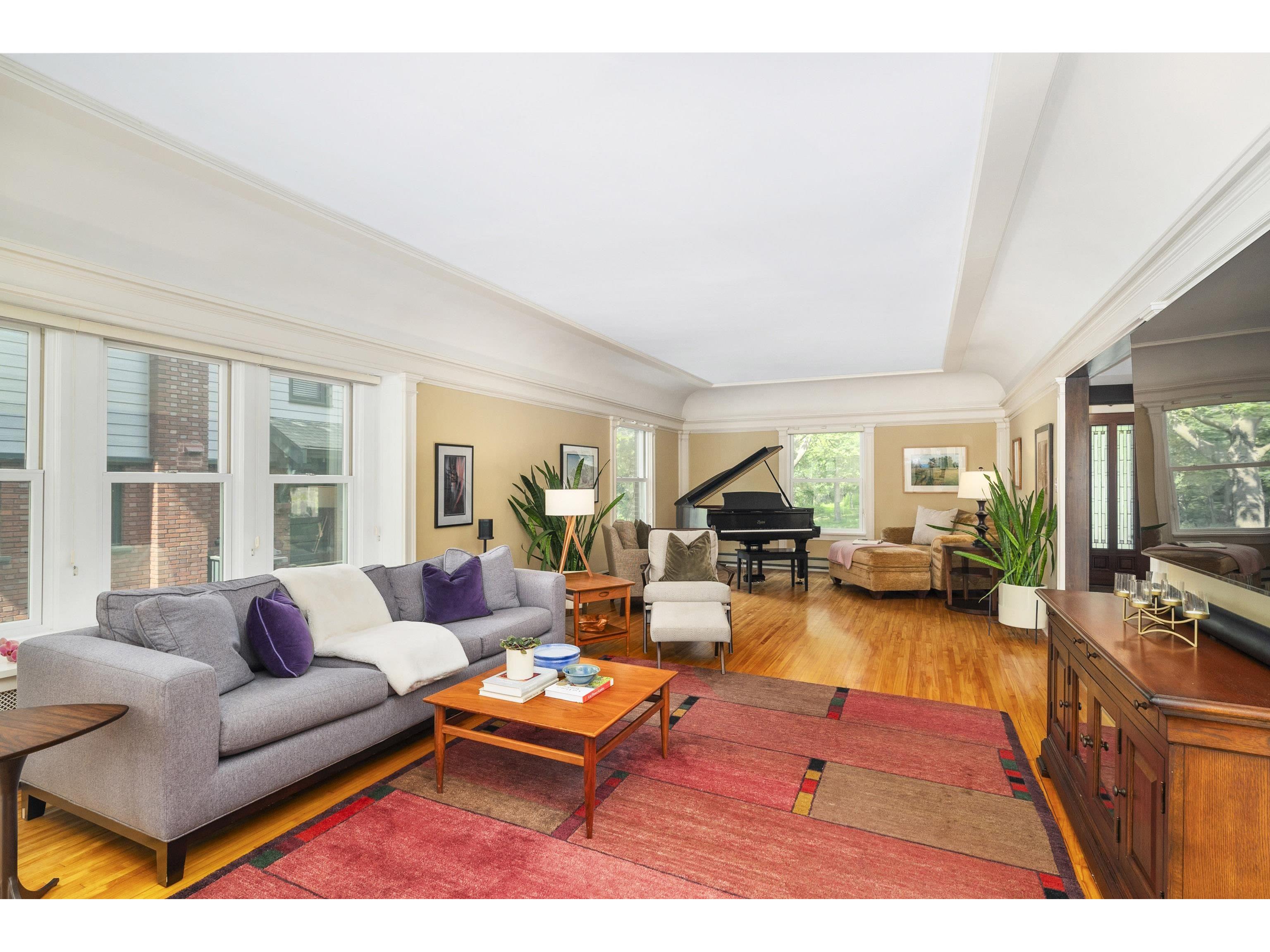 2328 E 3rd St Duluth MN 55812 6117323 image13